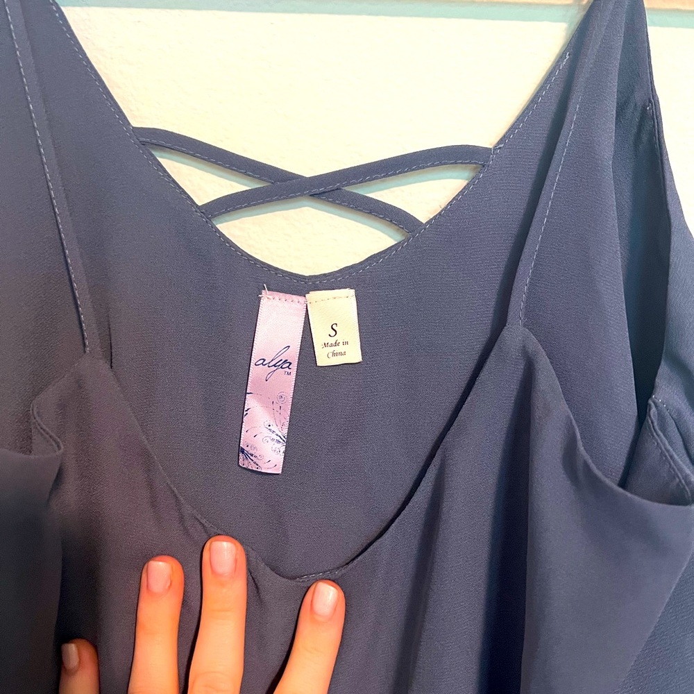 Purple-gray chiffon tank top - Picture 3 of 3